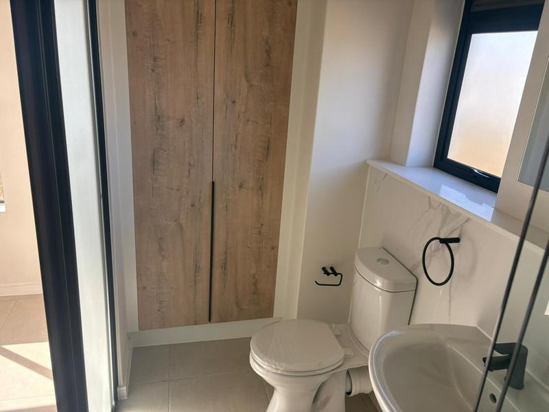 To Let 2 Bedroom Property for Rent in Richwood Western Cape